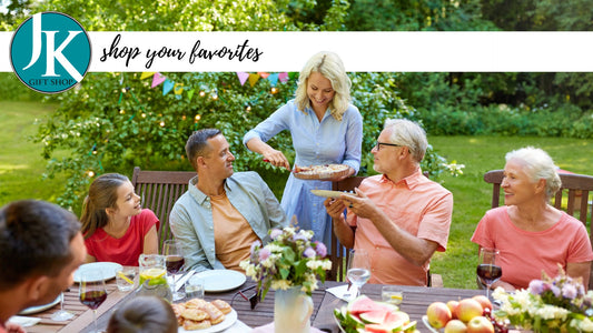Tips for Hosting a Casual Summer Dinner Party